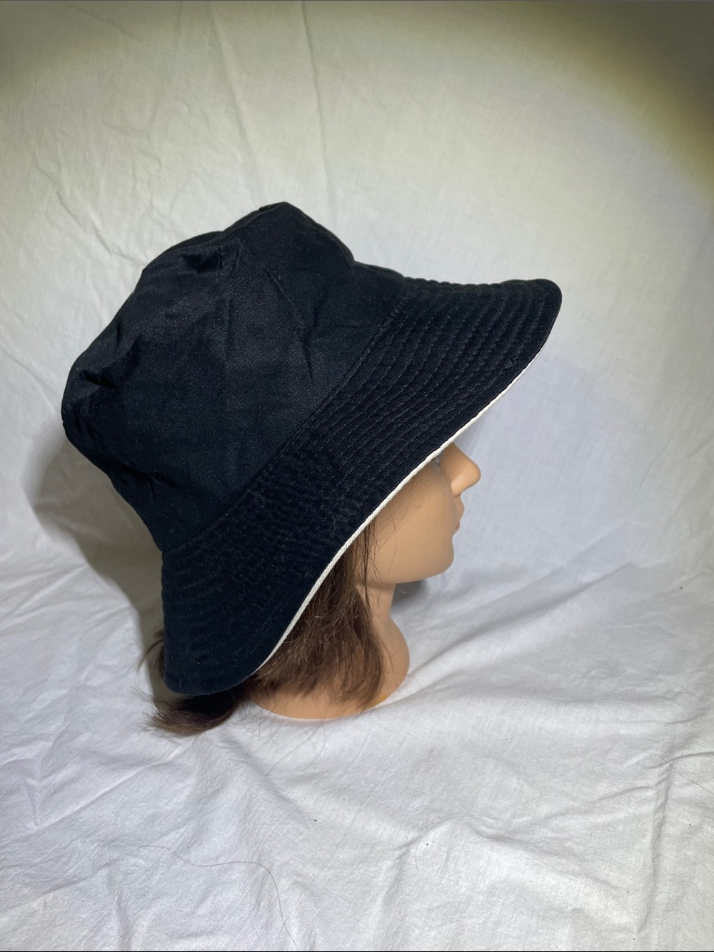 Women's Black Bucket Hat with Subtle Contrast Trim